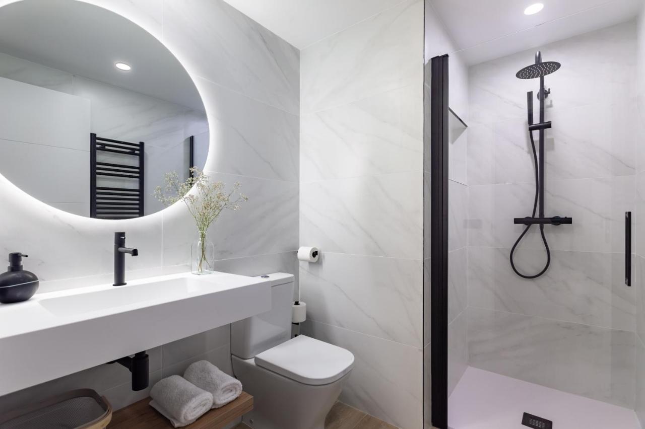 Apartsnoubcn Equador Les Corts バルセロナ エクステリア 写真