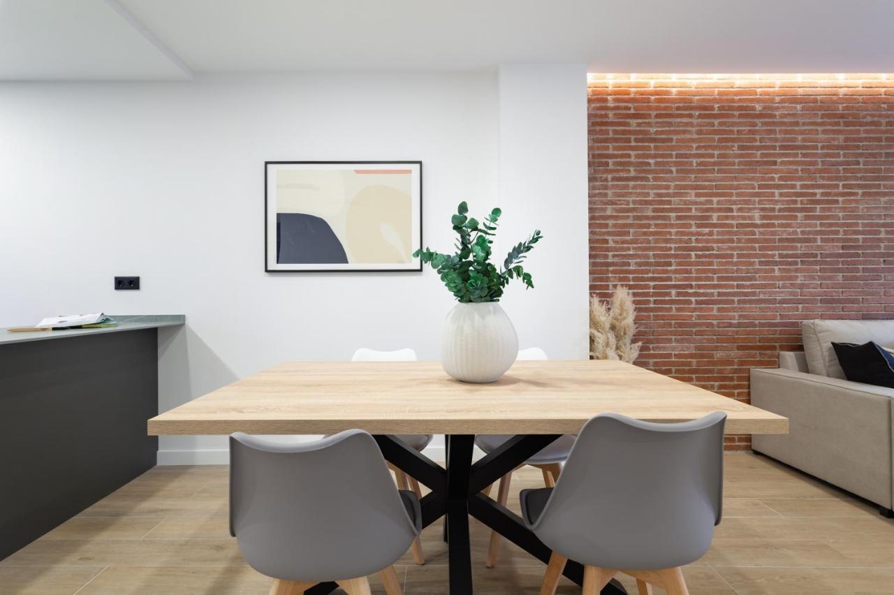 Apartsnoubcn Equador Les Corts バルセロナ エクステリア 写真