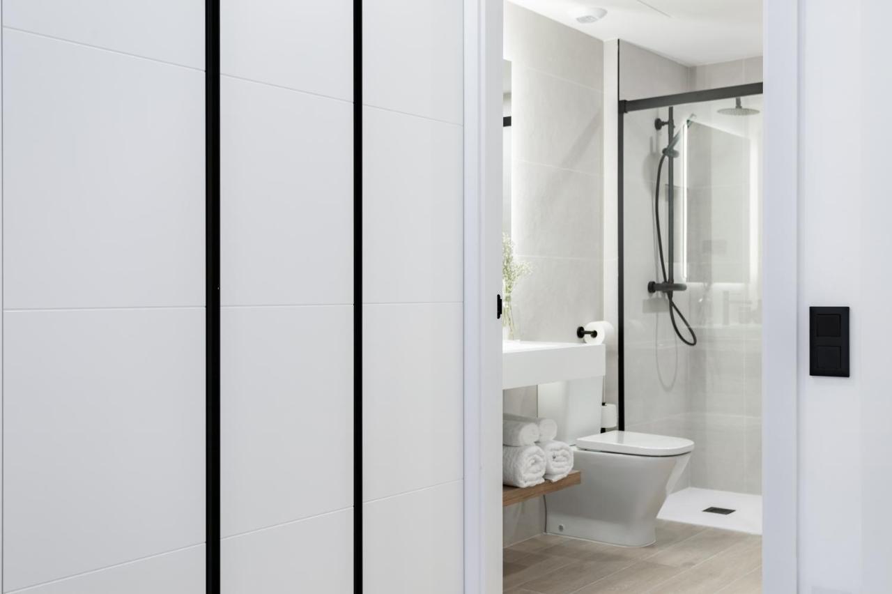 Apartsnoubcn Equador Les Corts バルセロナ エクステリア 写真